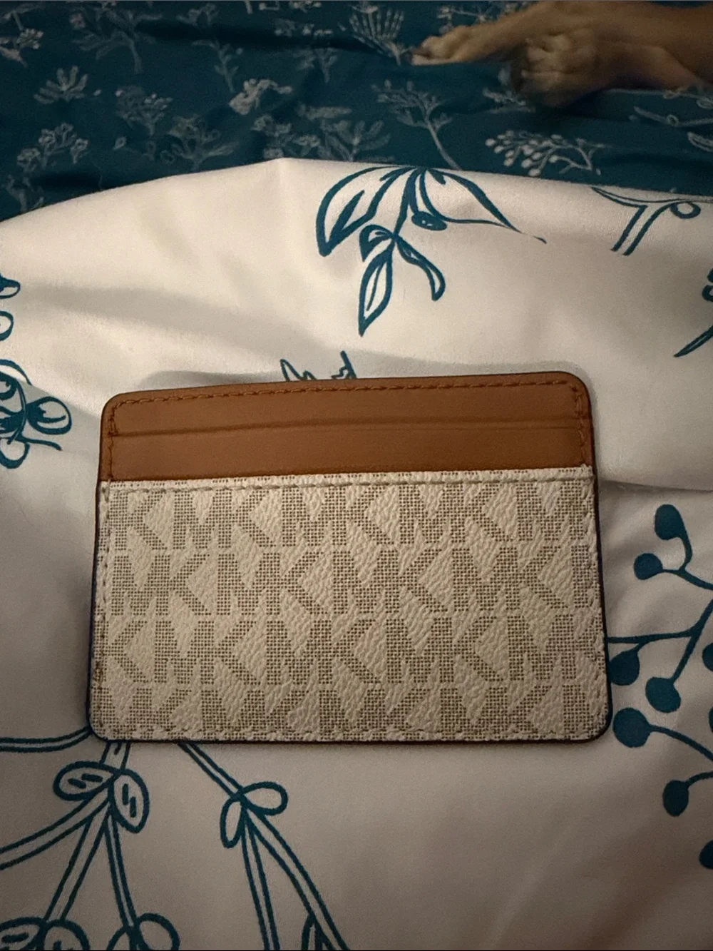 Michael Kors credit card holder